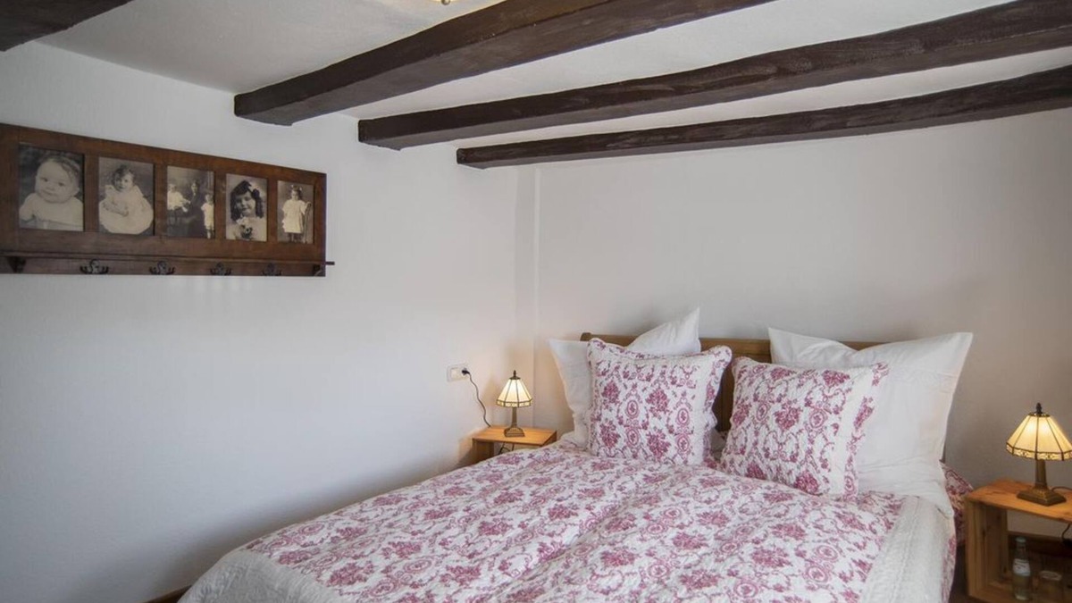 Kommern House | Rosy times, vacation in a half-timbered house - 4-Bett-Ferienhaus Rosige Zeiten