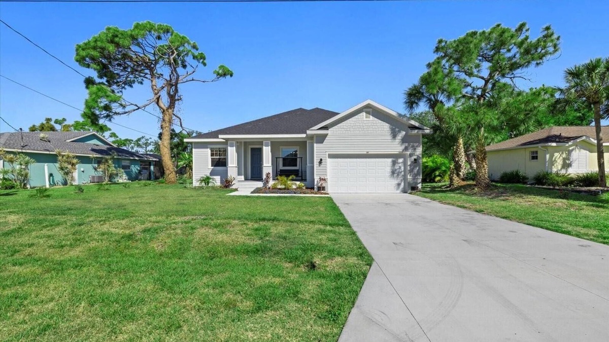 Long Meadow House | Rotonda West 4/3 with Hot Tub