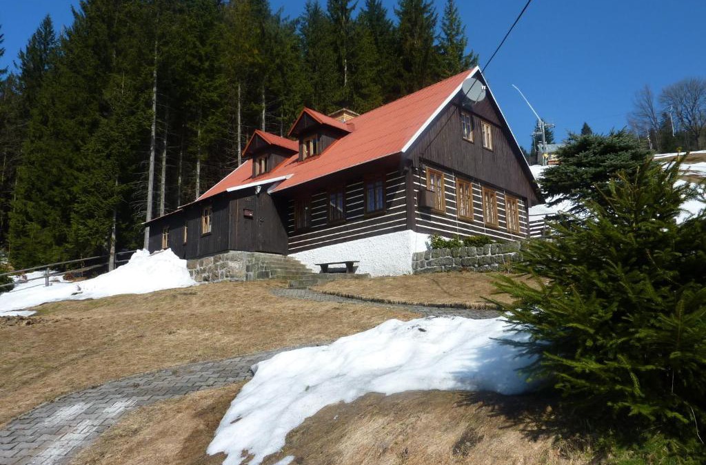 Josefov Dul Ski Chalet | Roubenka u vleku