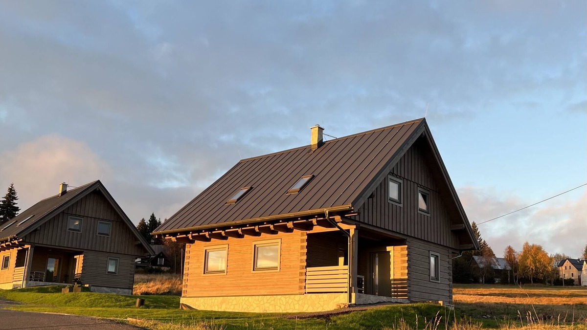 Hrebecna Cottage | Roubenky Hrebecna 211 - modern log cabin