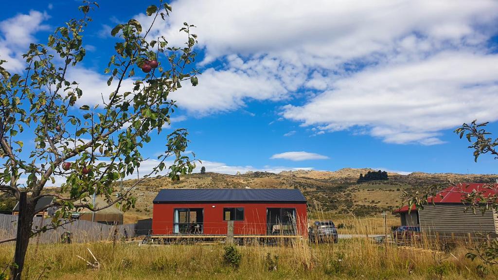 Oturehua House | Rough Ridge Cottage ~ your haven in Central Otago