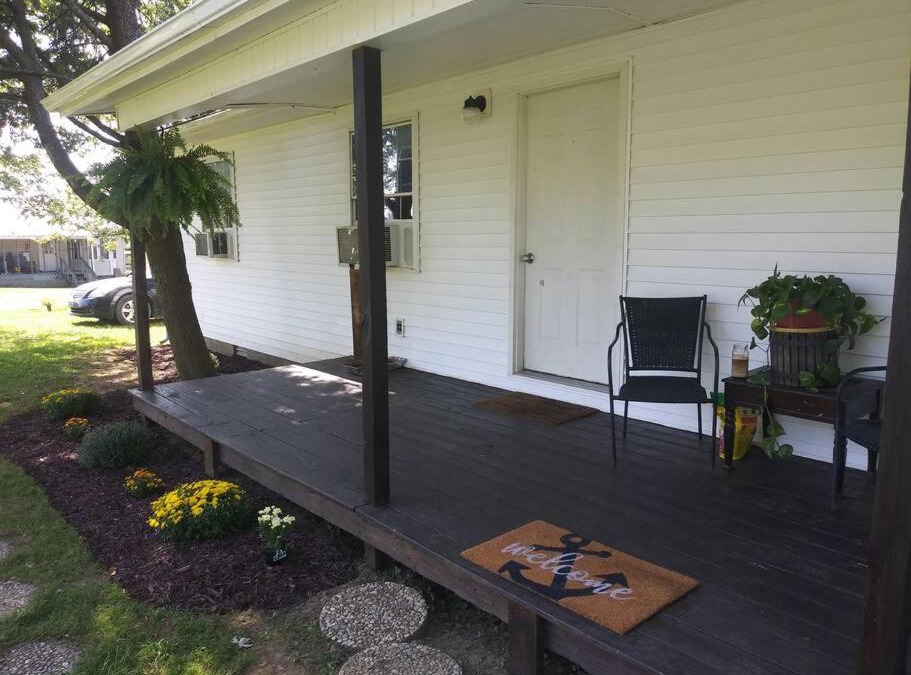 Se Ree Apartment | Rough River Lake area, Duplex!