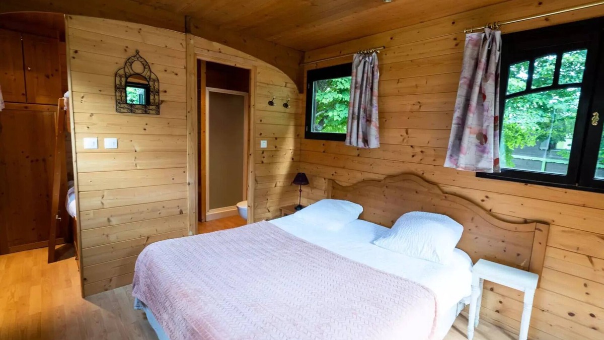Chamberet Cabin | Roulotte Hotelier 4 persons