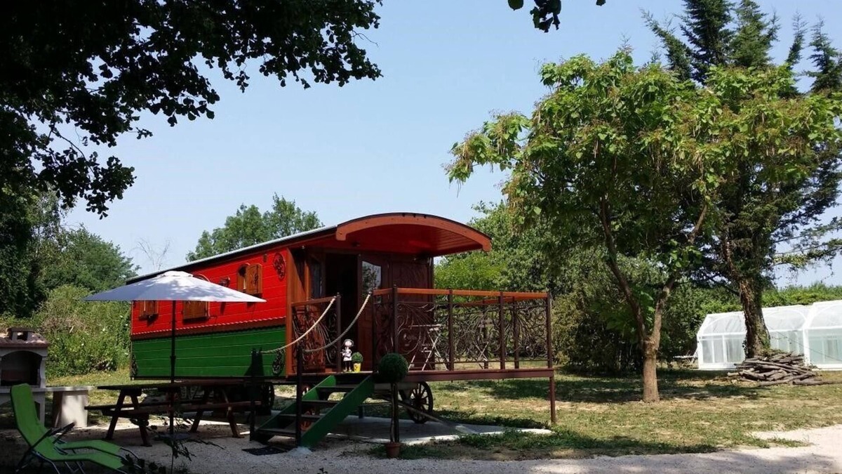 Bage-la-Ville House | Roulotte Rhapsodie - Bage-dommartin