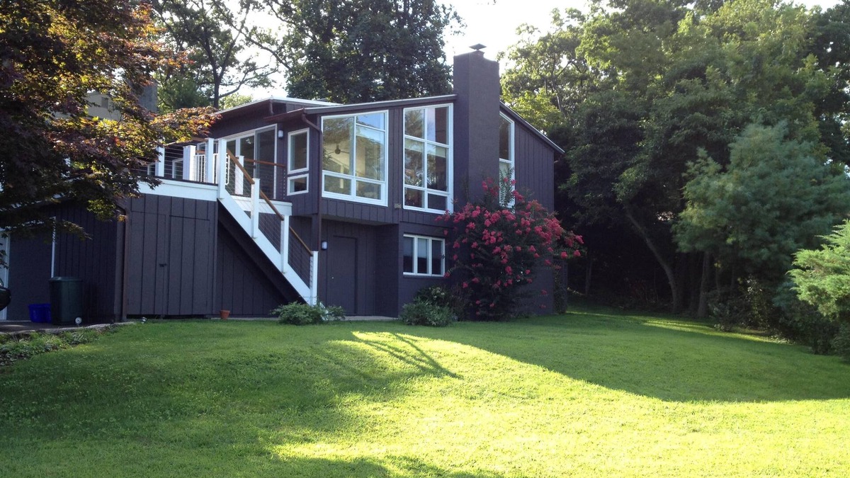 Norwalk House | ROWAYTON/SOUTH NORWALK BEACH COMMUNITY HOME FOR SUMMER RENTAL