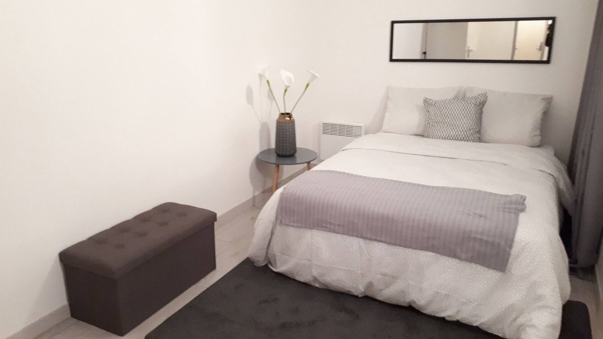 Chateau-Thierry Apartment | ROYAL APARTMENT COUESNON