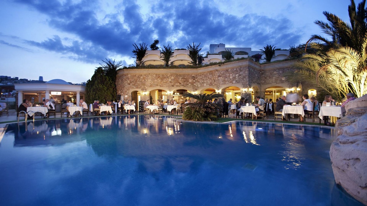 Bodrum City Center Resort | Royal Asarlik Beach Hotel & Spa - All Inclusive