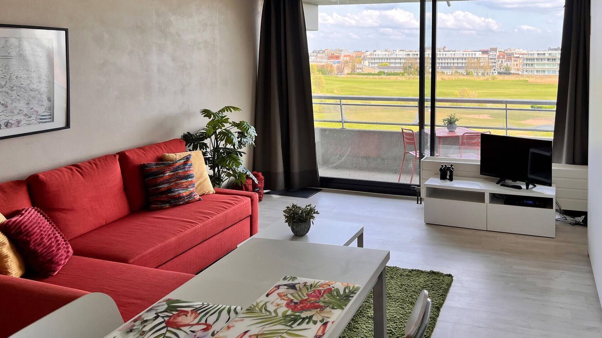 Ostend City Centre Apartment | Royal Ascot S2 ref. 8