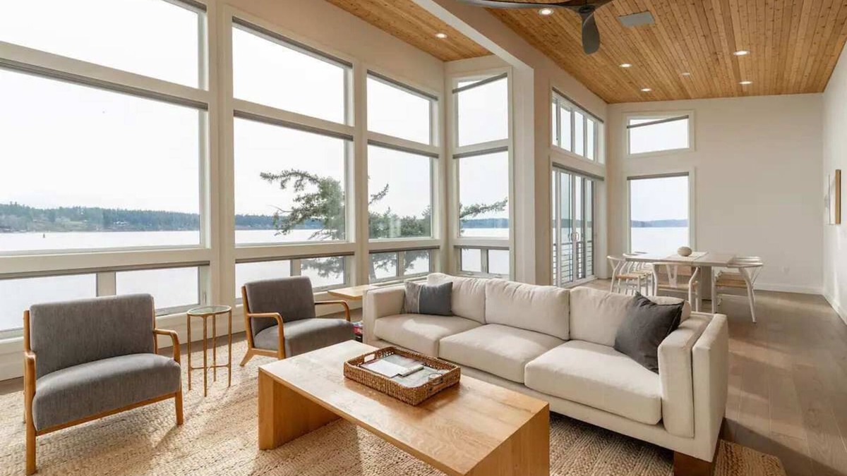 Poulsbo House | Royal Beacon: Tranquil Waterfront Retreat