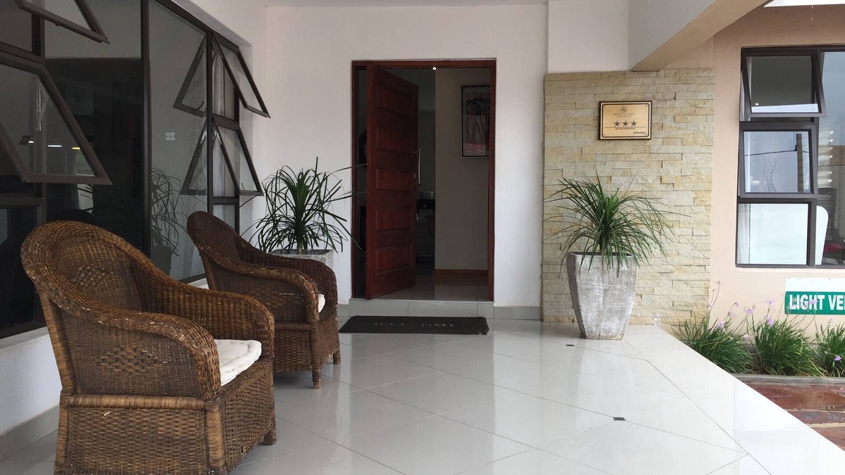 Letlhakane House | Royal Court Guest House