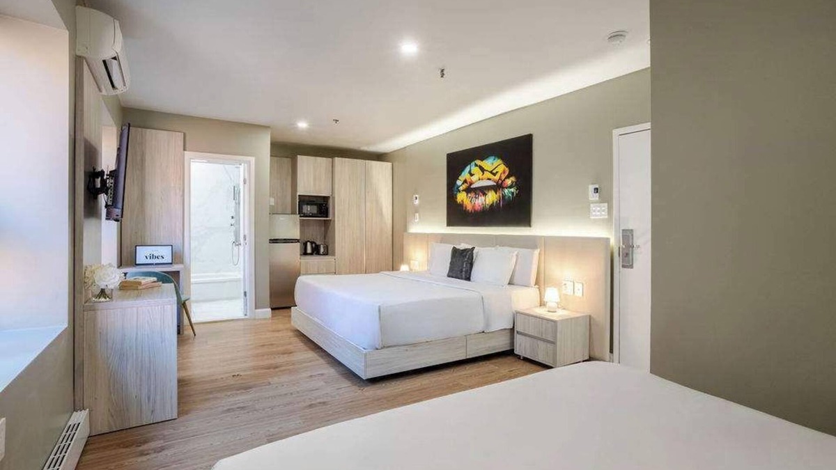 Gay Village Hotel | Royal Duo – Downtown MTL Stay*