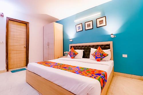Delhi Bed & Breakfast | Royal In West Vinod Nagar