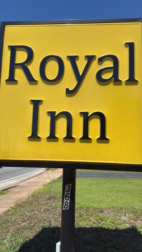 Quincy Hotel | Royal inn