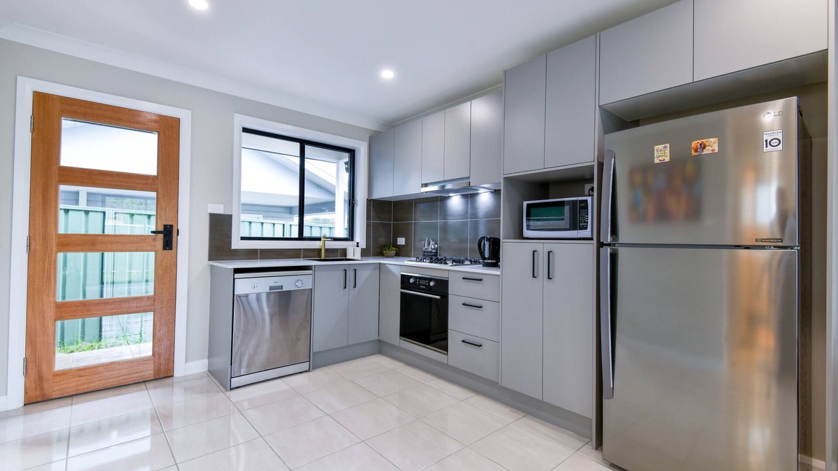 Toukley House | Royal Lake Guest House