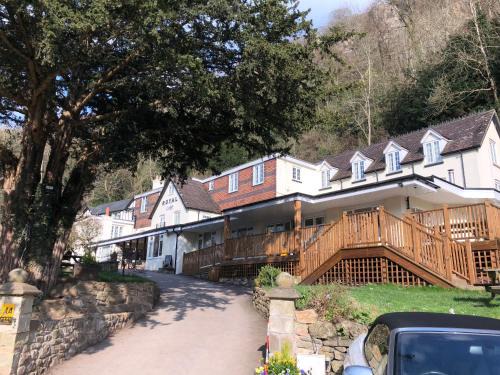 Symonds Yat House | Royal Lodge