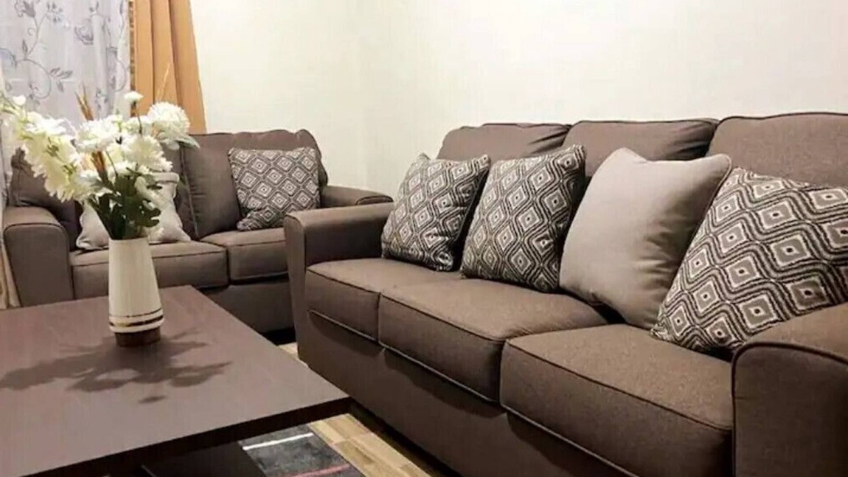 Spanish Town House | Royal Oasis Guest House