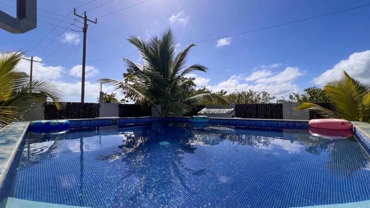 Placencia Hostel | Royal Rat Hostel
