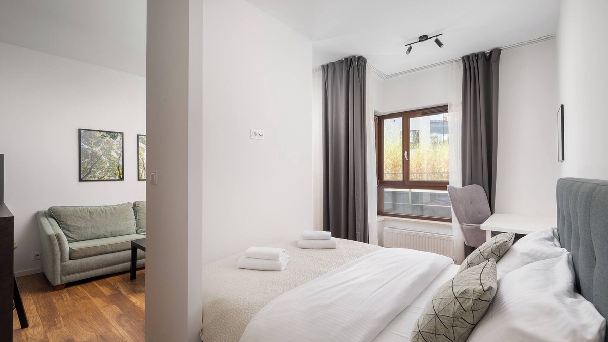 Wilanow Apartment | Royal Wilanów Chic Studio