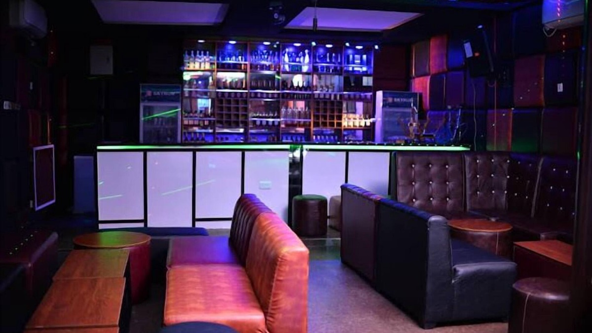 Okpanam Apartment | Royality Hill Apartment and Suites