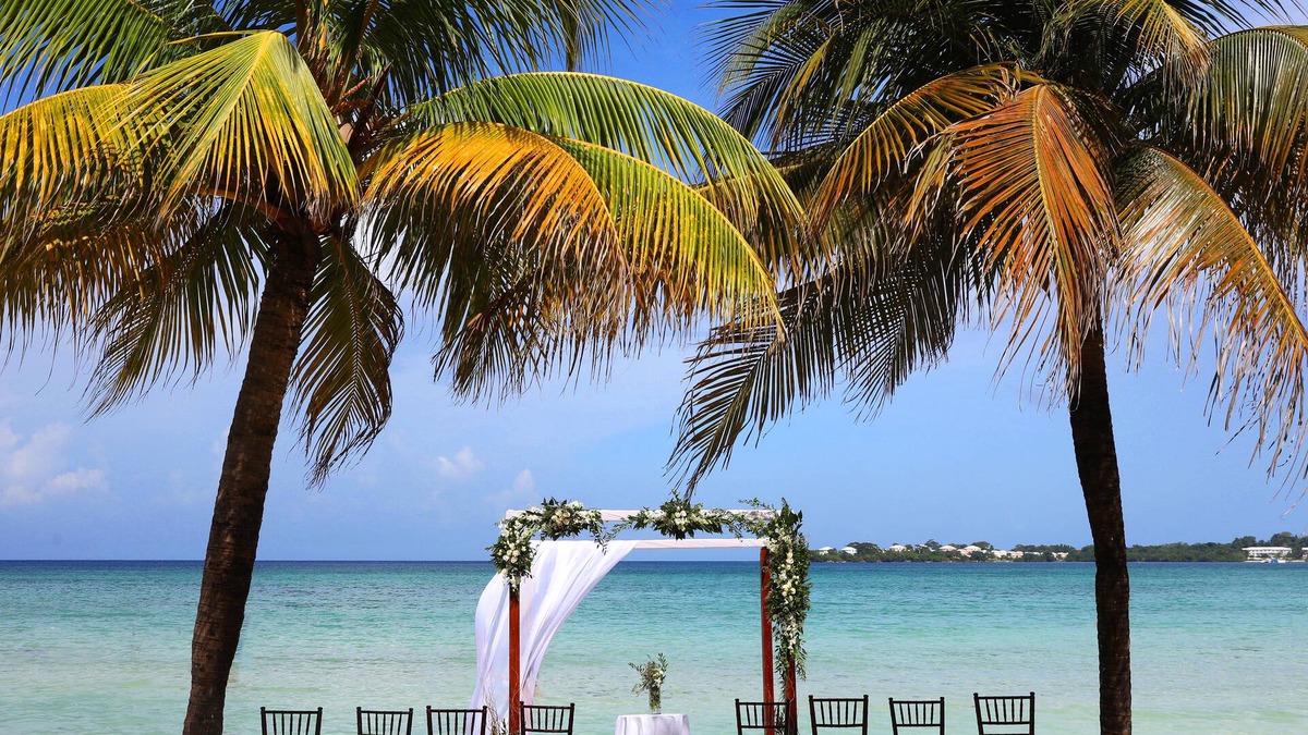 Orange Bay Hotel | Royalton Negril, An Autograph Collection All-Inclusive Resort