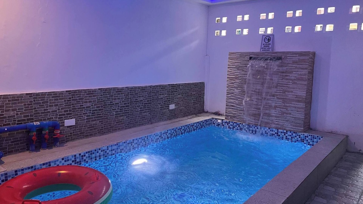 Clark Villa | RQ Pool Villa, Angeles City