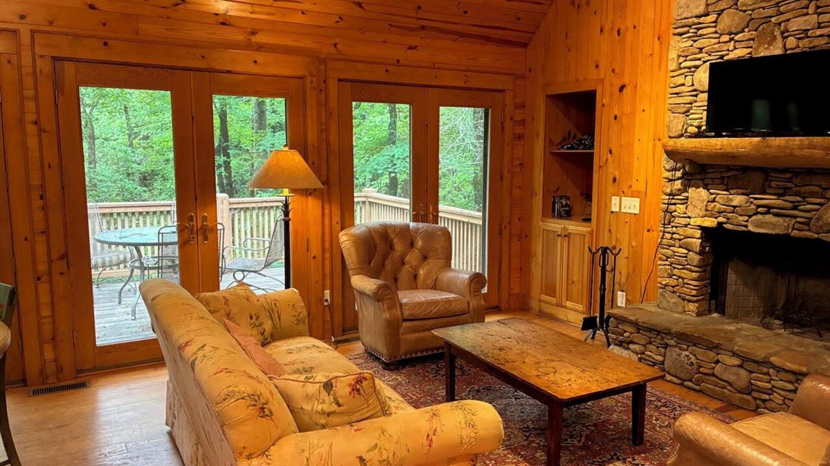 Wiley Cottage | Ruby Cottage at Splendor Mountain Estate