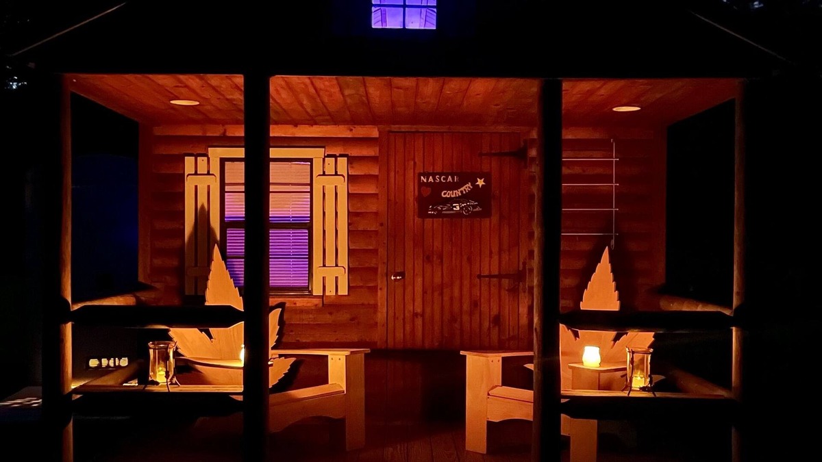 Brooklyn Cabin | Ruby Kush Cabin w/ sleeping loft on cannabis friendly campground
