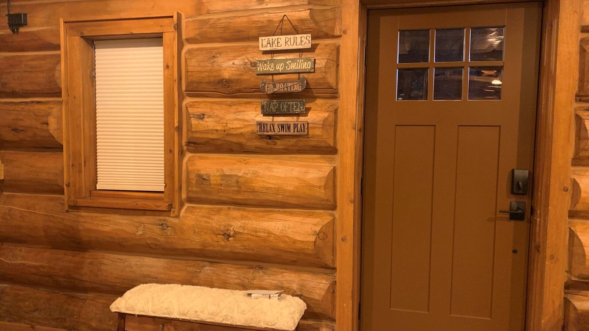 Medical Lake Other | Ruby’s Resort Swedish Castle Log Home