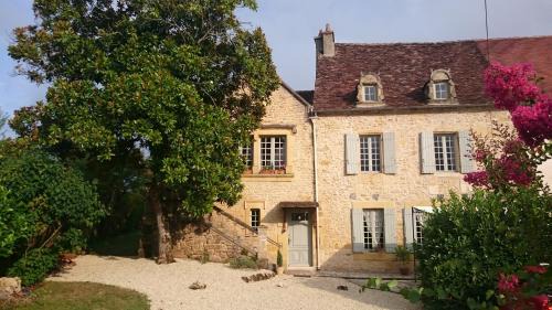Lalinde Bed & Breakfast | Rue du Château