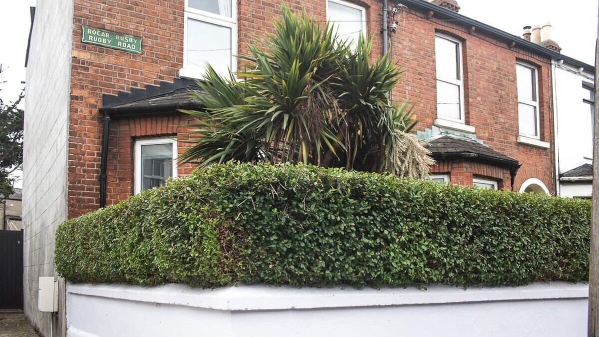 Ranelagh House | Rugby Lodge 3 Bedrooms Dublin