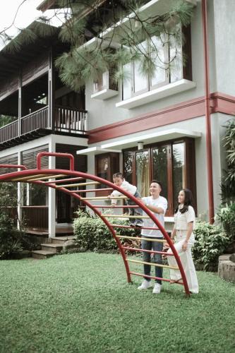Setiabudi House | Rumah Pelita near Lembang FREE WIFI - Villa Lantera