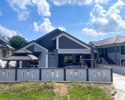 Kampung Dusun Muda House | Rumah Tok Wan Dee (House 5 Rooms) 2024