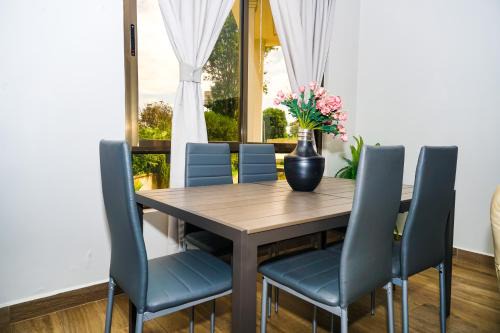 Runda House | Runda Serene Accomodation
