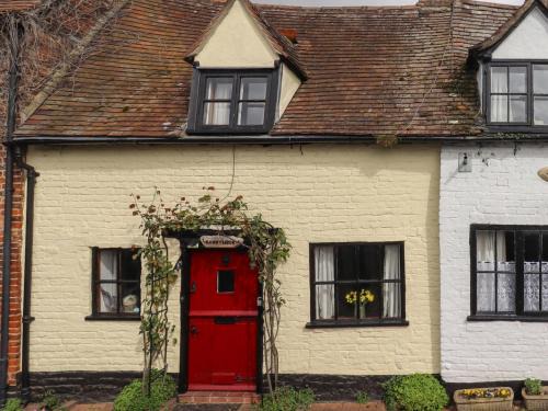 Tewkesbury House | Runnymede