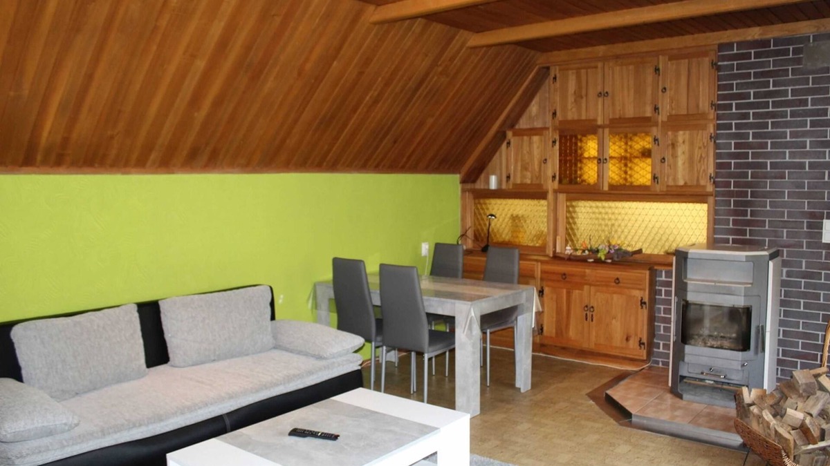 Mollensdorf Apartment | Ruppelts Ferienwohnung - SORRY FREE TRAVEL* - vacation apartment - online