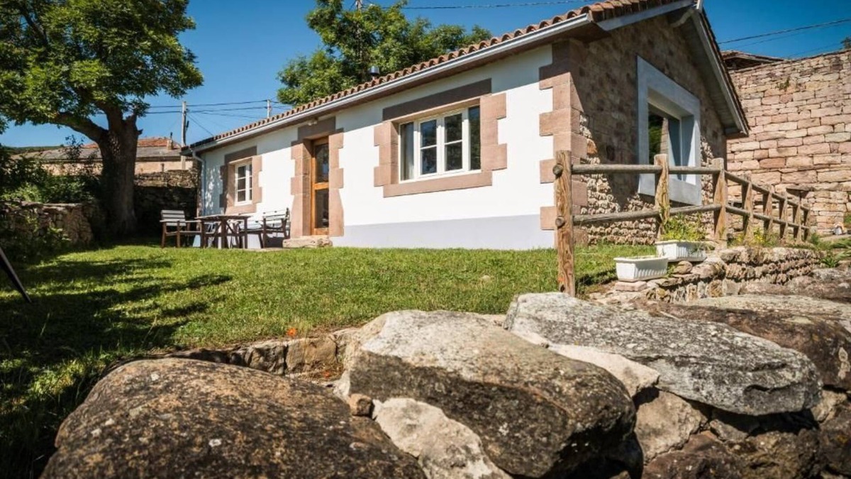 Abiada House | Rural Abiada Complex. Three bedroom house.