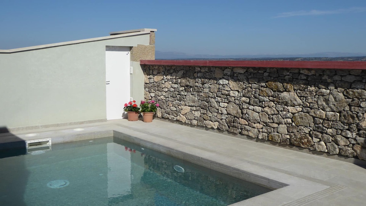 Els Plans de Sio Cottage | Rural accommodation El Paller for 2/4 people or a family