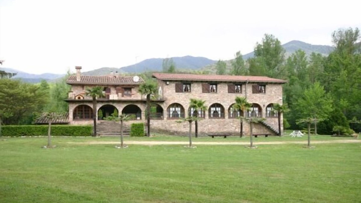 La Vall de Bianya Apartment | Rural apartment Can Torrotes for 4 people