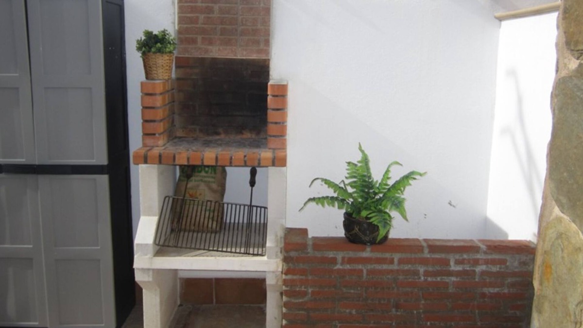 Fuentes de Leon House | Rural apartments Los Molinos - wooden house