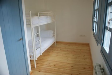Nueva Cottage | Rural apartment La Casina de la Granda 100 for 6 people