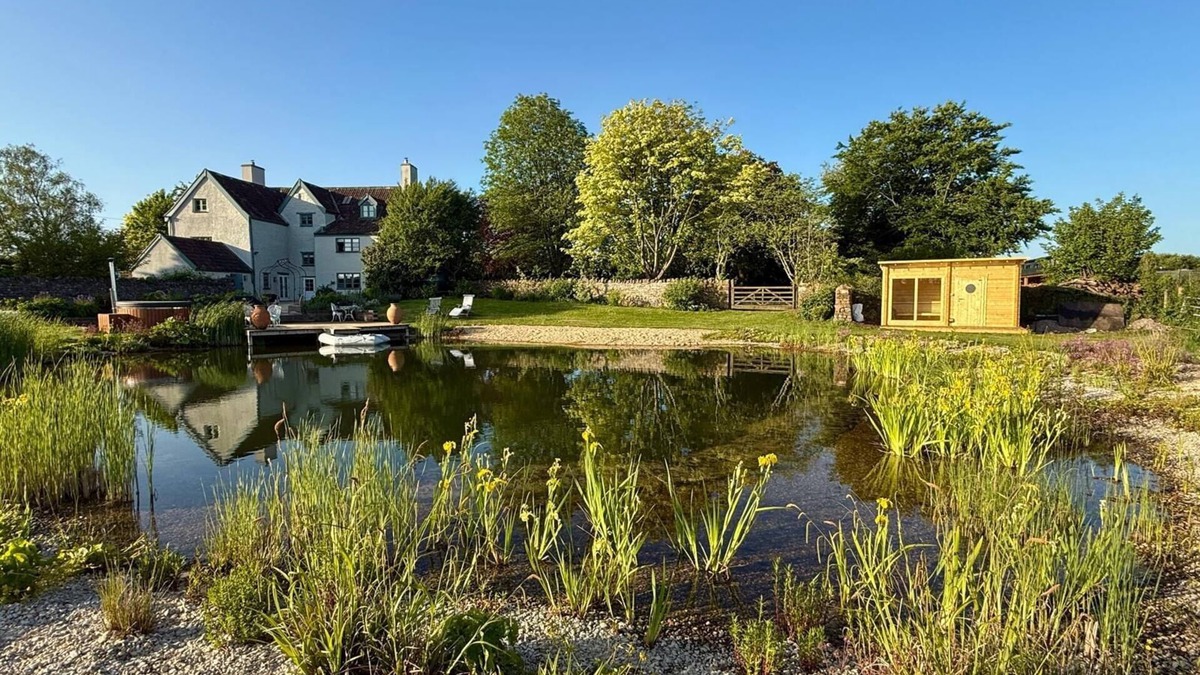 Wraxall House | Rural, countryside escape sleeping 10