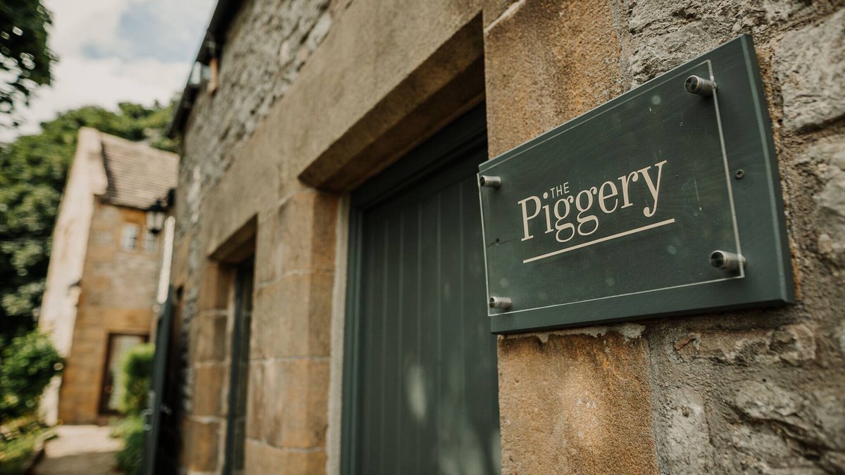 Litton Cottage | Rural Holiday Cottage With Log Burner