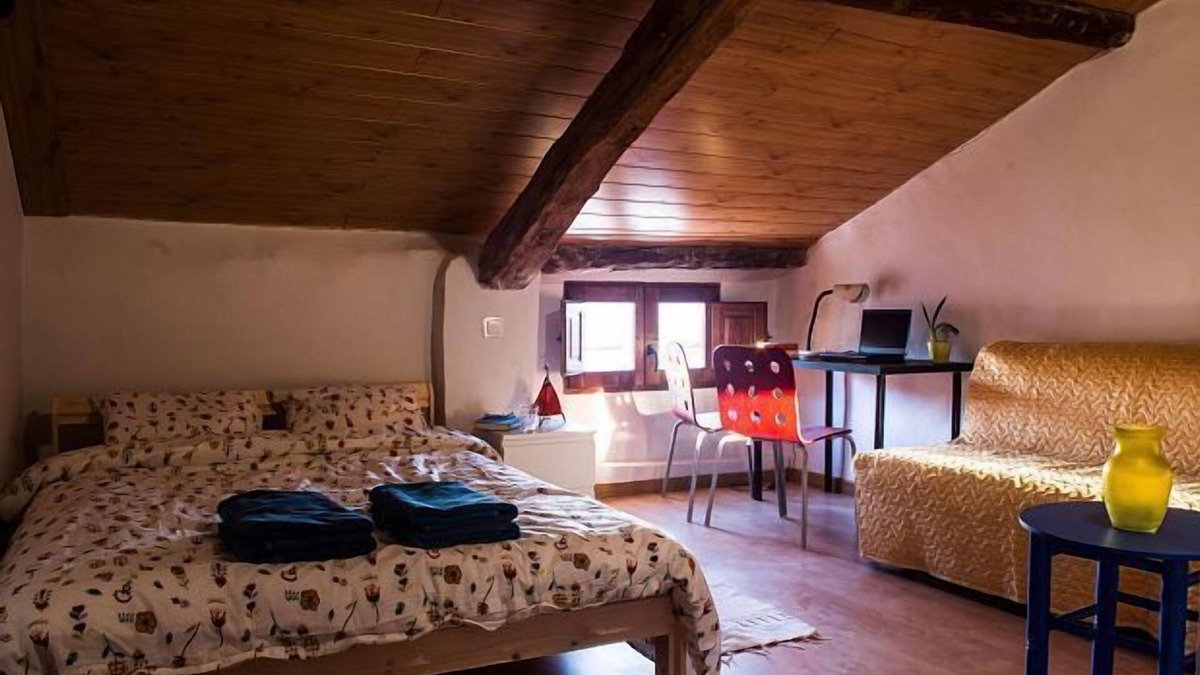 Canalejas del Arroyo Cottage | Rural House La Alcarria for 19 people