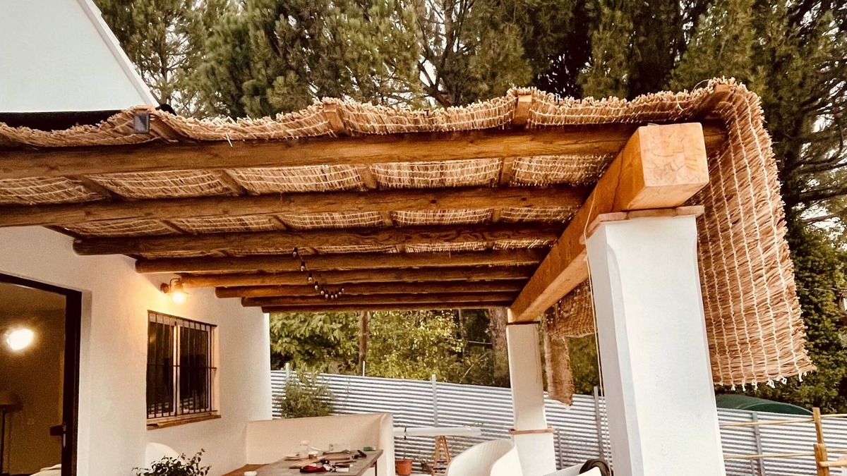 Cazalla De La Sierra Cottage | Rural house 3 minutes from the greenway