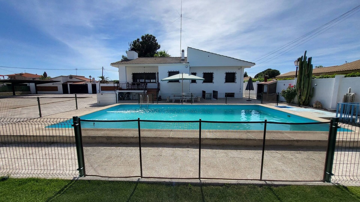 El Viso de San Juan Cottage | Rural House El Jardín de los Niños 2