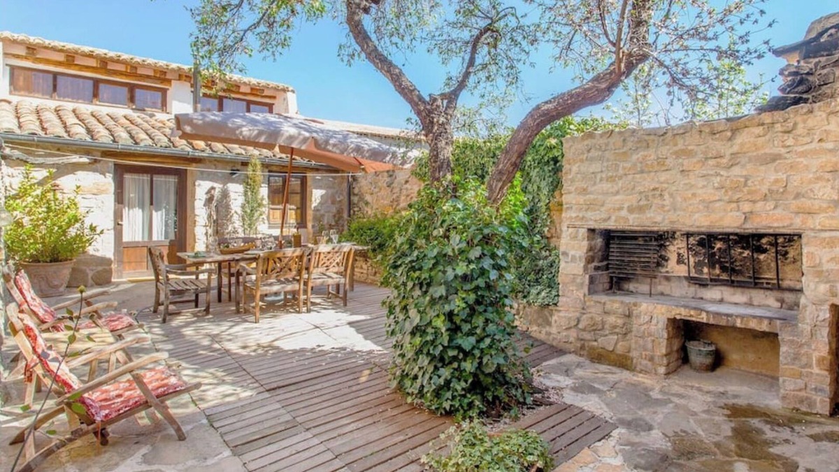 La Cuevarruz Cottage | Rural House El Rincón de los Frailes with Jacuzzi and Sauna