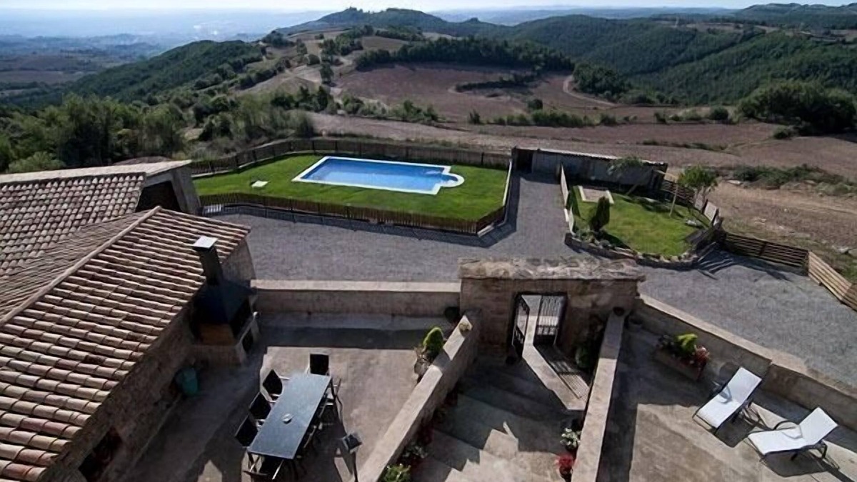 Olius Cottage | Rural house (full rental) Masia Pallares de Dalt for 10 people