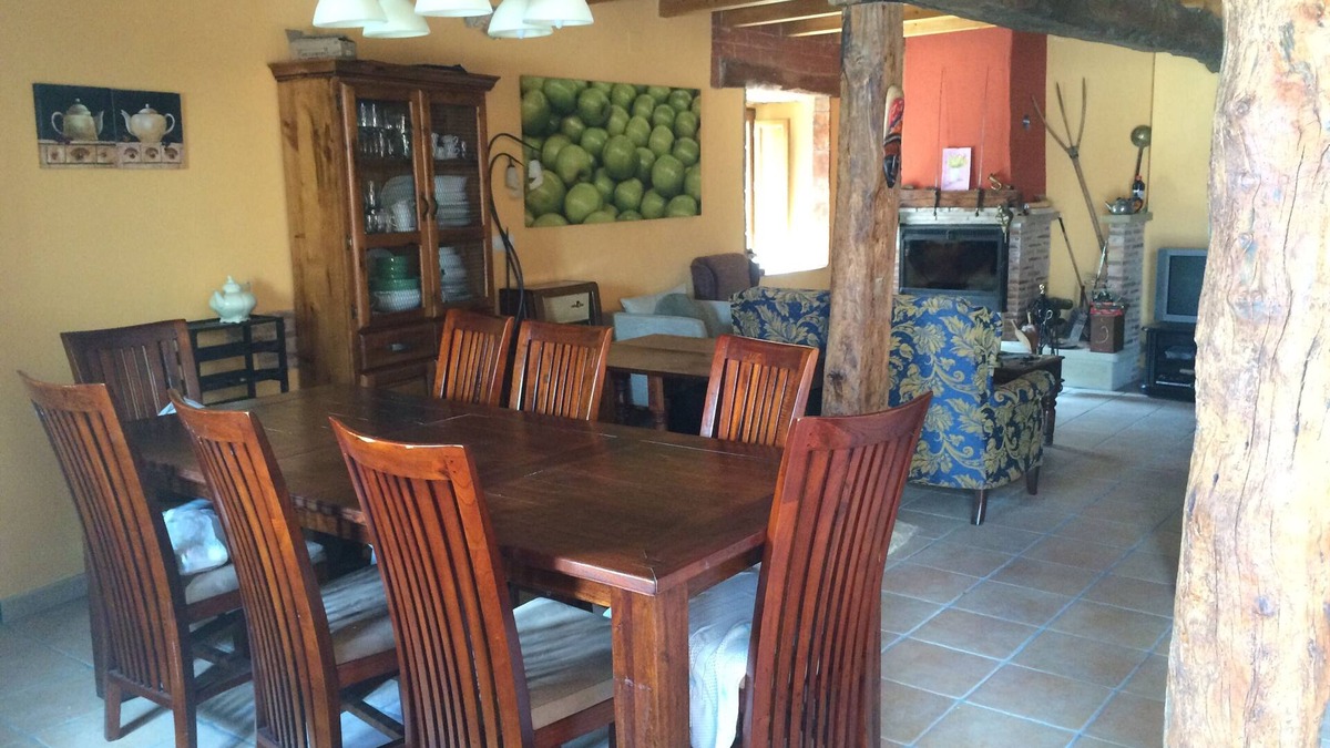 Llano de Bureba Cottage | Rural house in Llano de Bureba