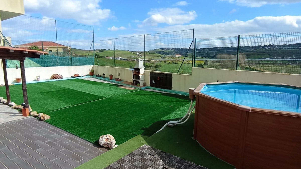 Arruda dos Vinhos Apartment | Rural, Quiet and Peaceful apartment with a pool - Near Lisbon