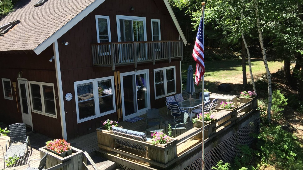 Wolfeboro Cottage | Rust Pond, Wolfeboro NH, Beautiful, Quiet Lakefront Chalet, "Campbellot"